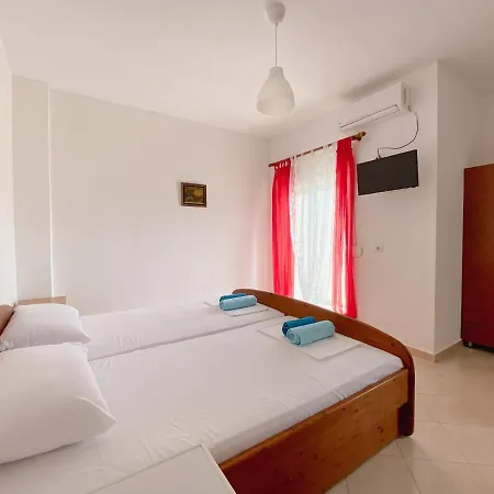 Otel Ecuador 3*