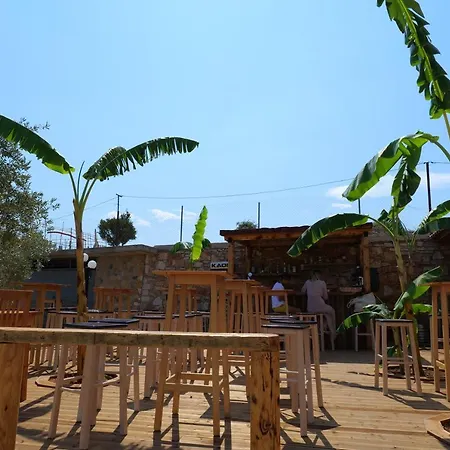 Ecuador Hotel Ksamil