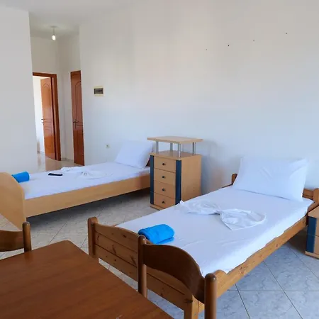 Ecuador Hotel Ksamil