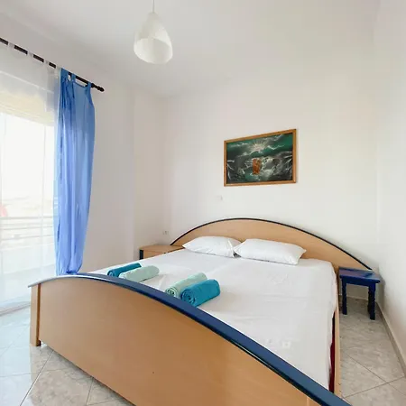 Hotel Ecuador Ksamil