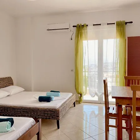 Ecuador Hotel 3*